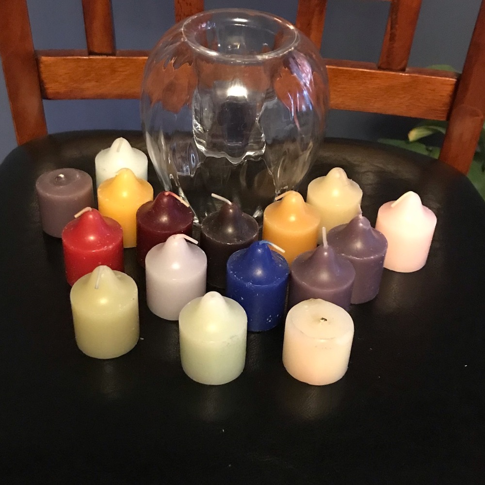 SOLD 😊 Candle holder w/candles